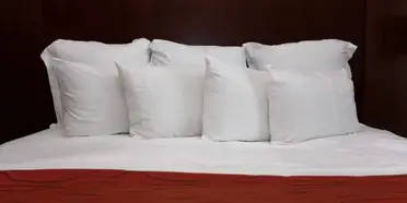 How Much Does A Hotel Pillow Cost With 35 Example Prices Sleep